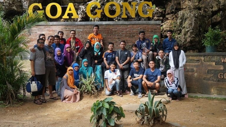Wisata Karyawan Koperasi “Kopma UGM” 2015