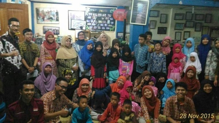 Koperasi “Kopma UGM” Adakan Bakti Sosial di Panti Asuhan Atap Langit
